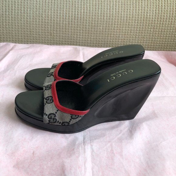 Gucci Black and Red Wedges - Picture 3 of 15